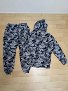 Under Armour 迷彩柄 XL スウェットパンツ・フーディセット