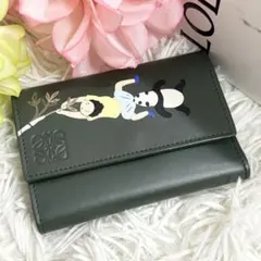 極美品✨LOEWE スナフジタ パンダ 3つ折り財布 緑 アナグラム レザー 箱のサムネイル