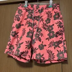 未使用　UNIQLO メンズ ハイビスカス柄 ショートパンツ w68〜76