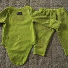 Patagonia パタゴニア ベビー 上下セット 3-6M ロンパース パンツのサムネイル