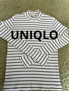 ★UNIQLO ❤️ボーダー　タートルネック M 白と黒