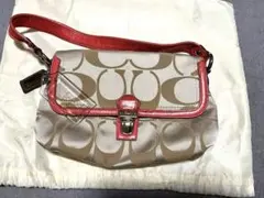 COACHシグネチャーショルダーバッグ　美品