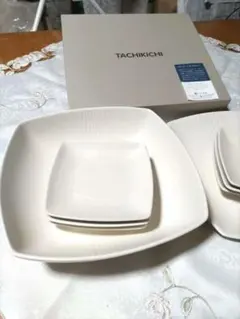 TACHIKICHI 食器セット クリーム色 四角形