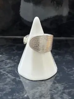 Item thumbnail for item 50895718-d938-474e-bbc9-88601e46d8f0