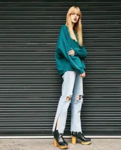 moussy マウジー　クラッシュ　スリット　ストレート　デニム　ジーンズ