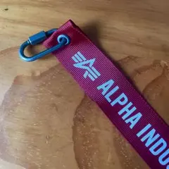 ラストALPHA INDUSTRIES MA-1 シガレットキーホルダー 赤タグ