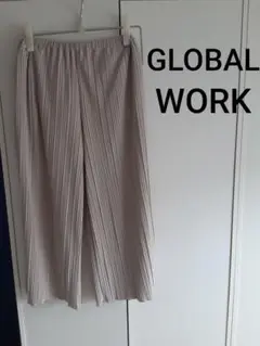 シンプルパンツ