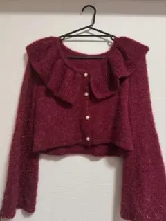 【美品】赤　ニット　ギャザー　ラメ　フリル　カーディガン バレンタイン