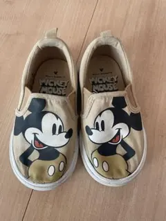 Item thumbnail for item 562f75d2-3c84-4718-968a-490ac7916caf