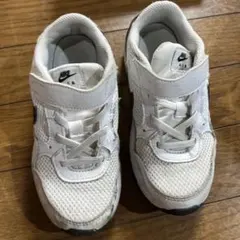 ナイキ　ホワイト キッズシューズ　19㎝