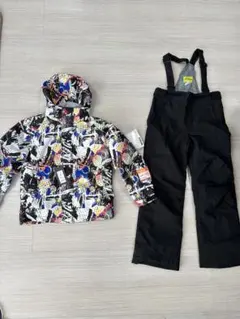 【新品未使用】nima スキーウェア　上下セット　サイズ150cm