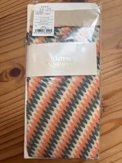 【Vivienne Westwood】ギザギザ柄☆ハイソックスオーブ刺繍付きのサムネイル