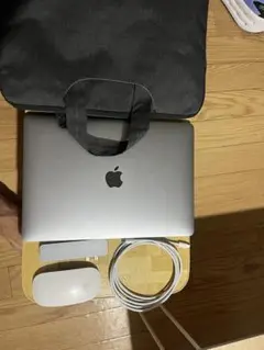 Apple MacBook Pro シルバー 本体