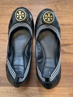 トリーバーチ　バレエシューズ 黒 ストライプ ロゴ付き