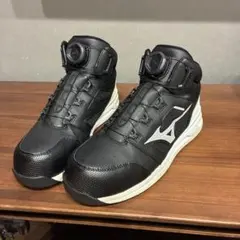 シ*ケ様 MIZUNO 安全靴 オールマイティ LSI73MBOA 28cm シ*ケ様 MIZUNO 安全靴 オールマイティ LSI73MBOA 28cm - メルカリ