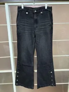 Item thumbnail for item d14aa671-4bc6-429a-bbc5-5727e156ce4e