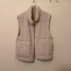 GU ボアジャケット