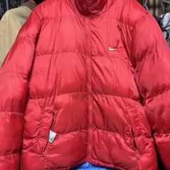 リバーシブルダウンジャケット NIKEの刺繍 セカストなどでは買取不可でした