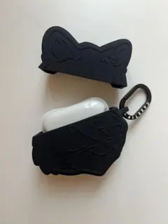 MAISON KITSUNÉ × CASETiFY AirPods ケース