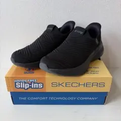 SKECHERS Hands Free Slip-Ins 黒　WIDE FIT