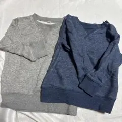 グレーとネイビーのVネックトレーナー2点セット
