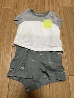 GAP 二度着用 サイズ80 12-18M セパレート風ロンパース 男の子