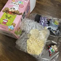 クレヨンしんちゃん　ゴロっと満足フィギュア おやつパーティーだゾ