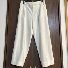 BUONA GIORNATA テーパードパンツ　アイボリー