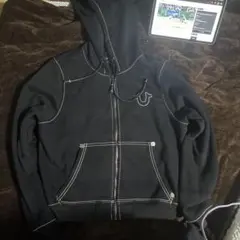 TRUE RELIGION パーカーのサムネイル