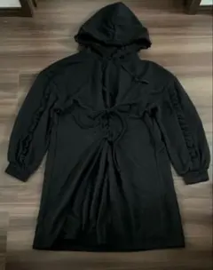 パーカー　丈長め　アクシーズファム　オーバータイプ　ワンピース　黒