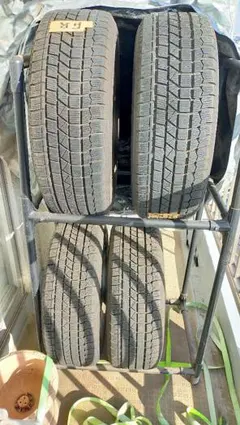 スタットレスタイヤ16インチのサムネイル