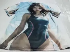プリント　アイドル　ポスター　モデル　水着　ネイビー　メンズ　Tシャツ　Ⅿサイズ