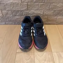 adidas スニーカー 21.5