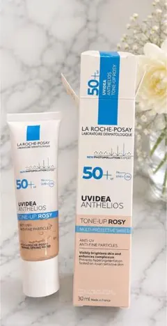 ラロッシュポゼ UVイデア XL トーンアップ ローズ SPF50+ 30mlのサムネイル