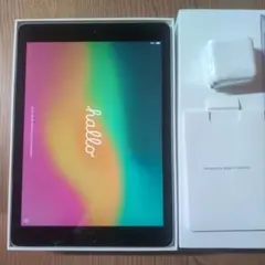 iPad 第6世代　WiFiモデル　128ギガ　グレー 　充電器・説明書付き