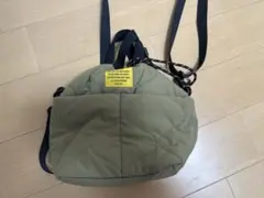 KiU キルティング 巾着 ショルダーバッグ カーキ
