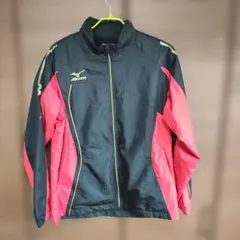 Item thumbnail for item 7203cbb2-acd8-4b99-8259-f4074bffc94e