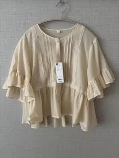 GU レースフリルブラウス 半袖 40 CREAM Lのサムネイル