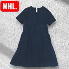 【MHL.】エムエイチエル　濃紺コットンリネンワンピース　後ろベルト付き　2のサムネイル