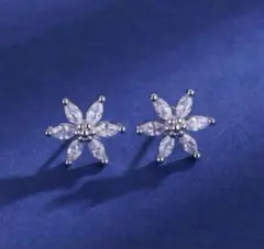 【152】ピアス フラワーシルバー キラキラ きれい 大人かわいい 上品 上質