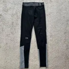 Under Armour レディース レギンス ブラック　SMのサムネイル
