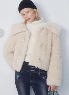 EMODA オーバーカラーボアブルゾン アイボリー　ボア　ショートジャケット