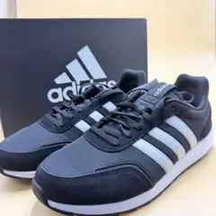 adidas スニーカー ブラック