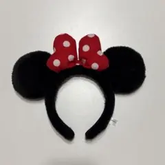 ミニーマウス カチューシャ 赤いリボン