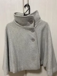 brolly ポンチョ風コート