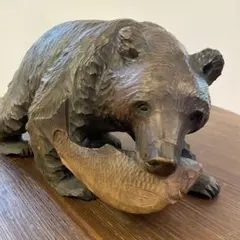 北海道 木彫り 熊 置物 ゴルフ　記名あり 北海道 木彫り 熊 置物 ゴルフ 記名あり - メルカリ