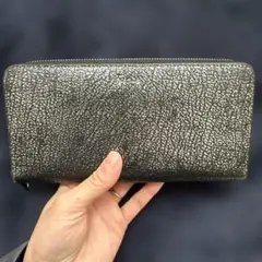Paul Smith シルバーと黒長財布