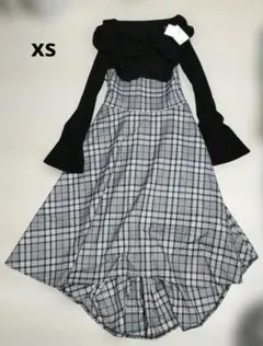 【新品✨】定価12000円 ダズリン♡ツイストクロスドッキングワンピース XS