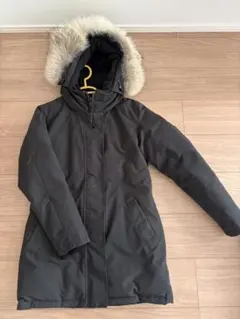 【カナダグース】レディース　ダウンコート