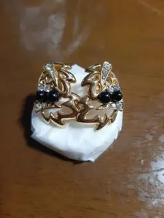 ☽イヤリング☽ゴールド　ラインストーン